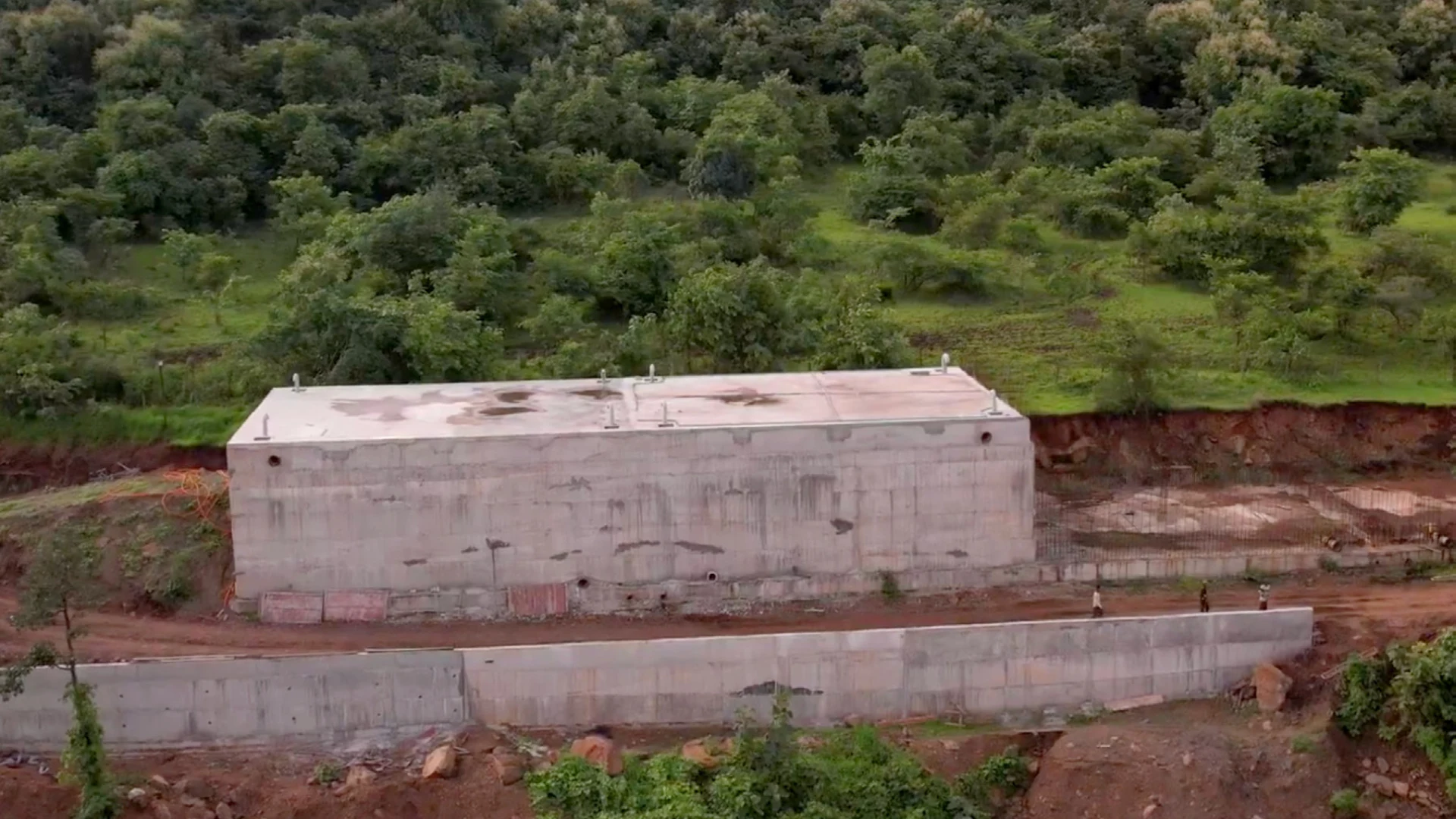 Water Tank (1.8 ML Capacity) - Bhugaon